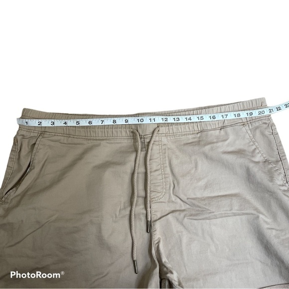 Time and Tru Plus Size Khaki Shorts Women’s XXL 20 Tan - Picture 2 of 6